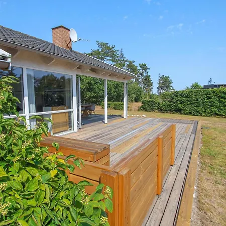 3 Bedroom Pet Friendly In Samso *